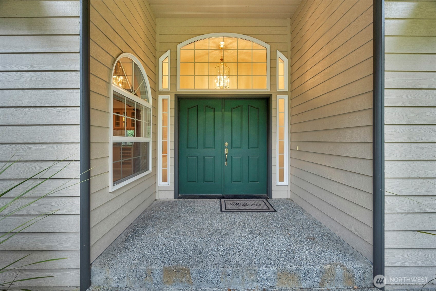 6733 115th Street NW