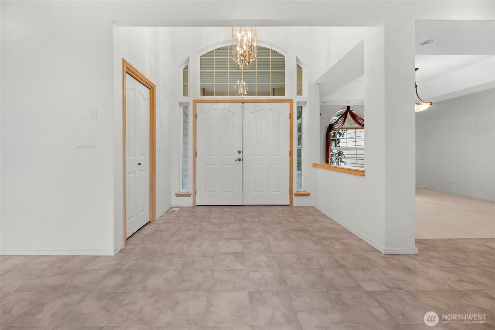 6733 115th Street NW