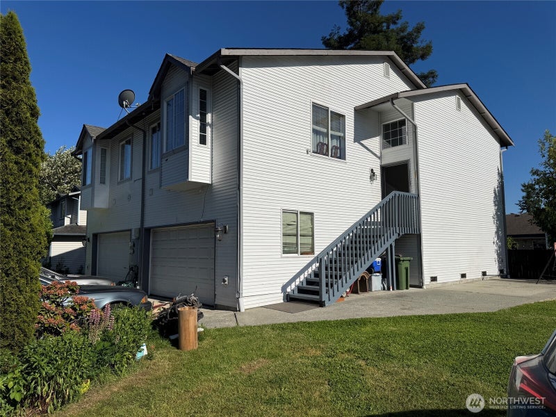 9312 4th Avenue W A & B