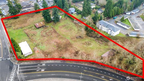 Photo of 810 39th Avenue SE, Puyallup, WA 98374 (MLS # 2464103)