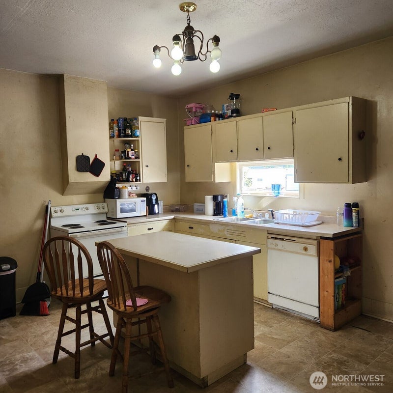 252 4th Street