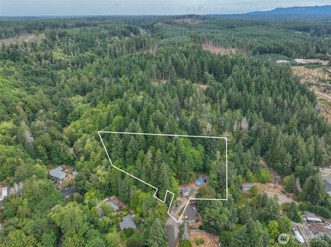 Photo of 121 NE Little Mission Creek Lane, Belfair, WA 98528 (MLS # 2575561)