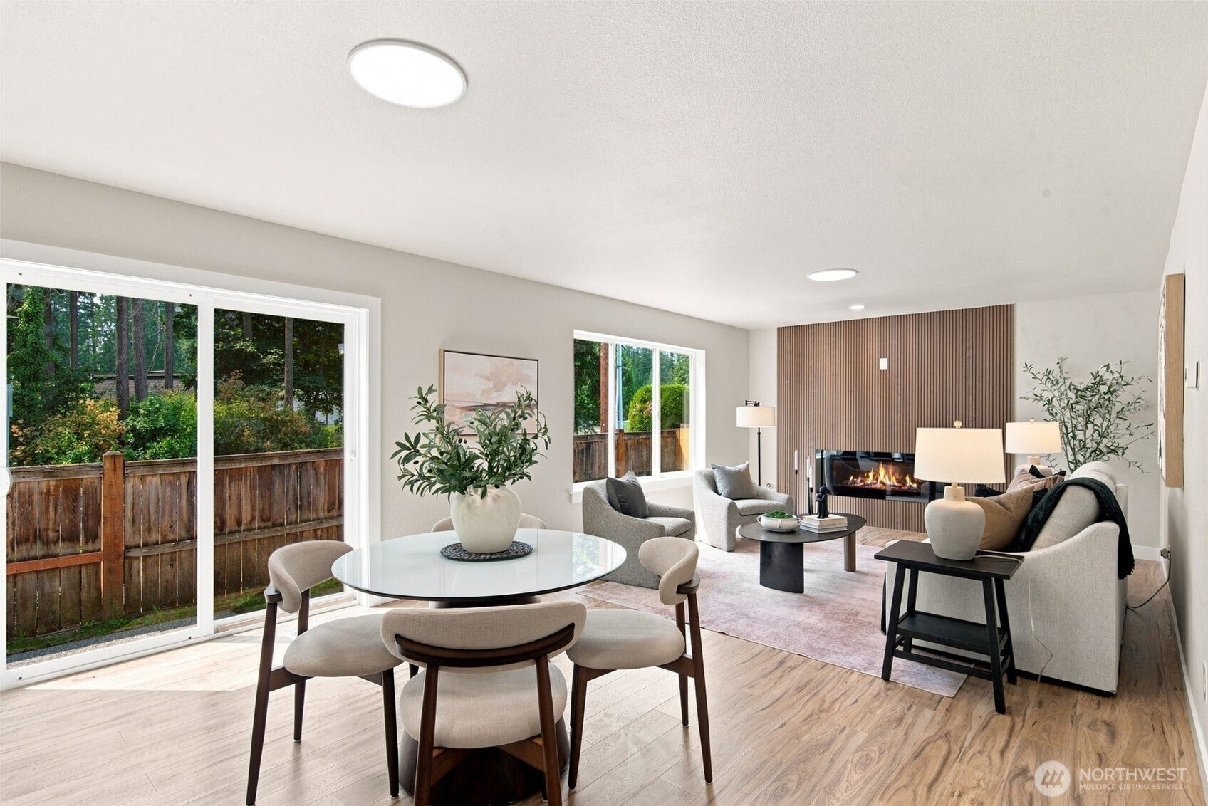 16508 39th Avenue E
