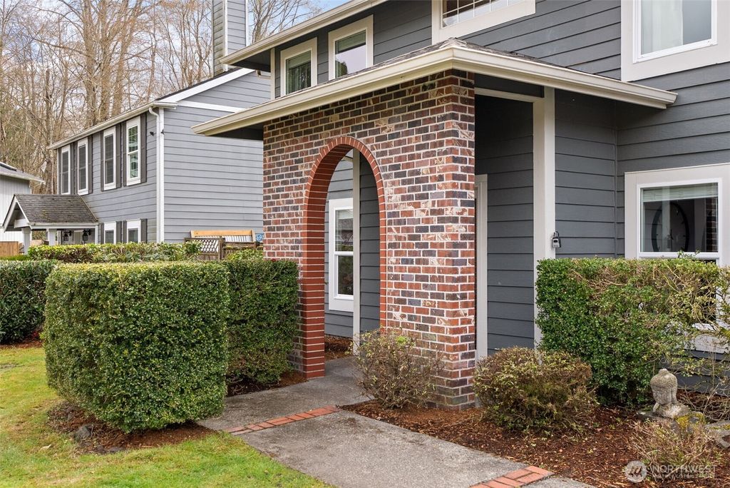 Photo of 1330 Farallone Avenue, Fircrest, WA 98466 (MLS # 2502906)