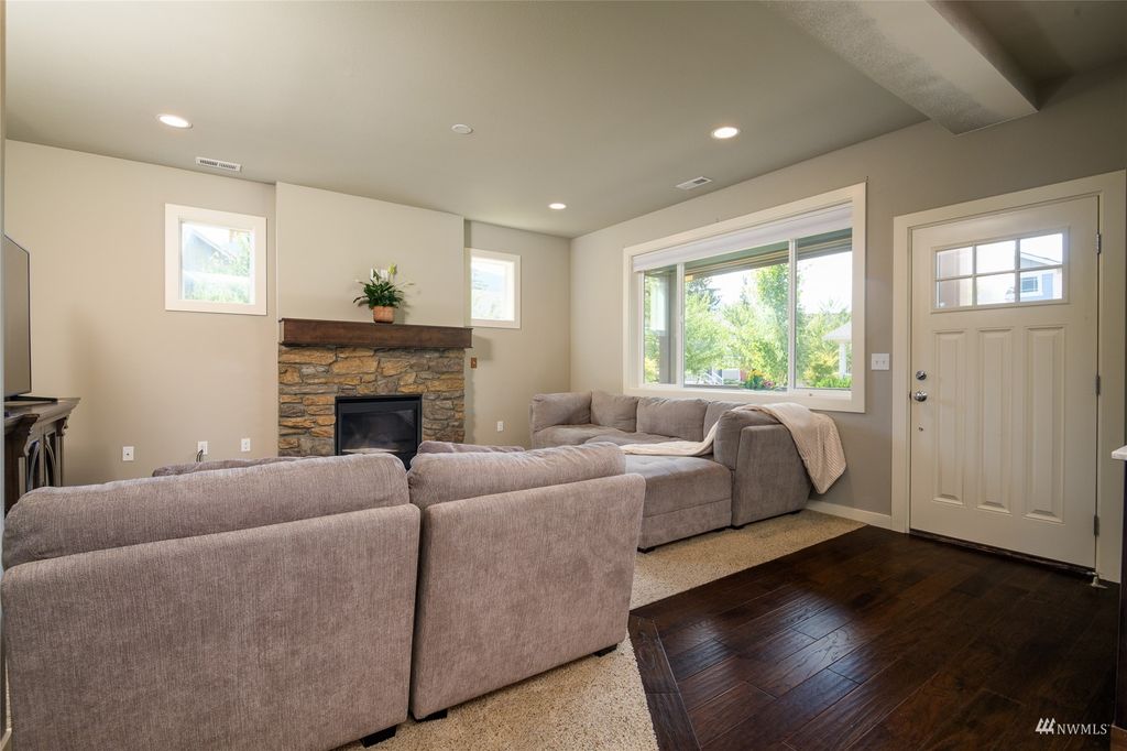 Photo of 207 Galena Place NE, North Bend, WA 98045 (MLS # 1969964)