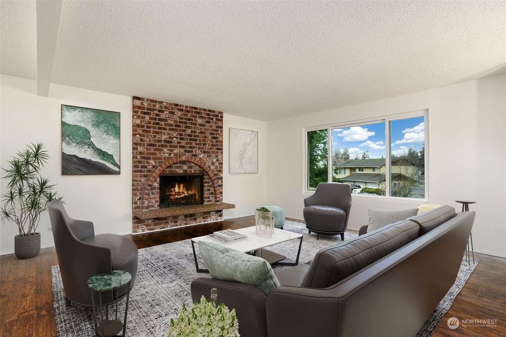 Photo of 1656 Index Avenue SE, Renton, WA 98058 (MLS # 2190419)