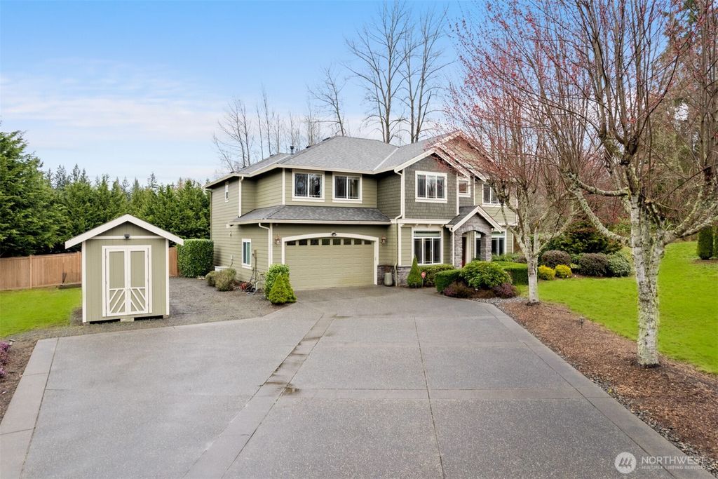 Photo of 13719 3rd Street SE, Snohomish, WA 98290 (MLS # 2349407)