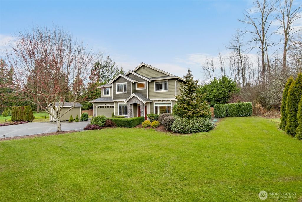 Photo of 13719 3rd Street SE, Snohomish, WA 98290 (MLS # 2349407)