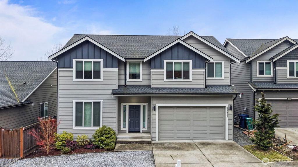 Photo of 13832 Macadam Road S, Tukwila, WA 98168 (MLS # 2484975)