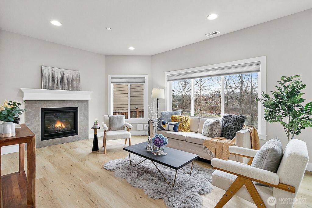 Photo of 13832 Macadam Road S, Tukwila, WA 98168 (MLS # 2484975)