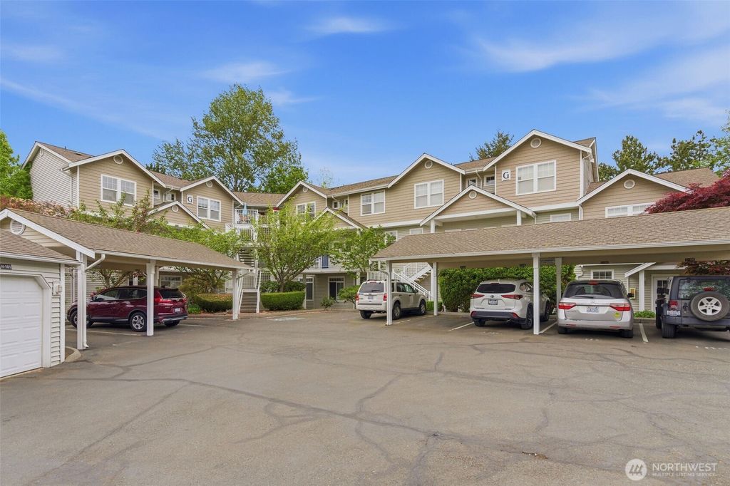 Photo of 5400 Harbour Pointe Boulevard #G202, Mukilteo, WA 98275 (MLS # 2517062)
