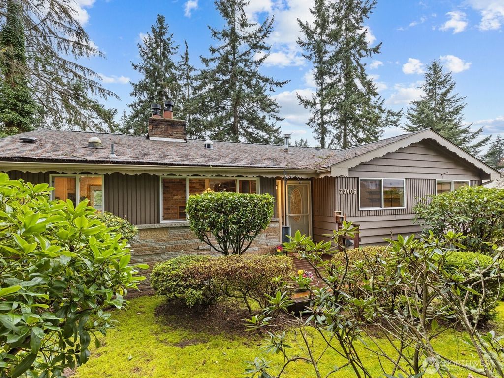 Photo of 23406 94th Avenue W, Edmonds, WA 98020 (MLS # 2490752)
