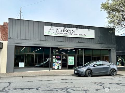 Photo of 221 S 1st Street, Mount Vernon, WA 98273 (MLS # 2360472)