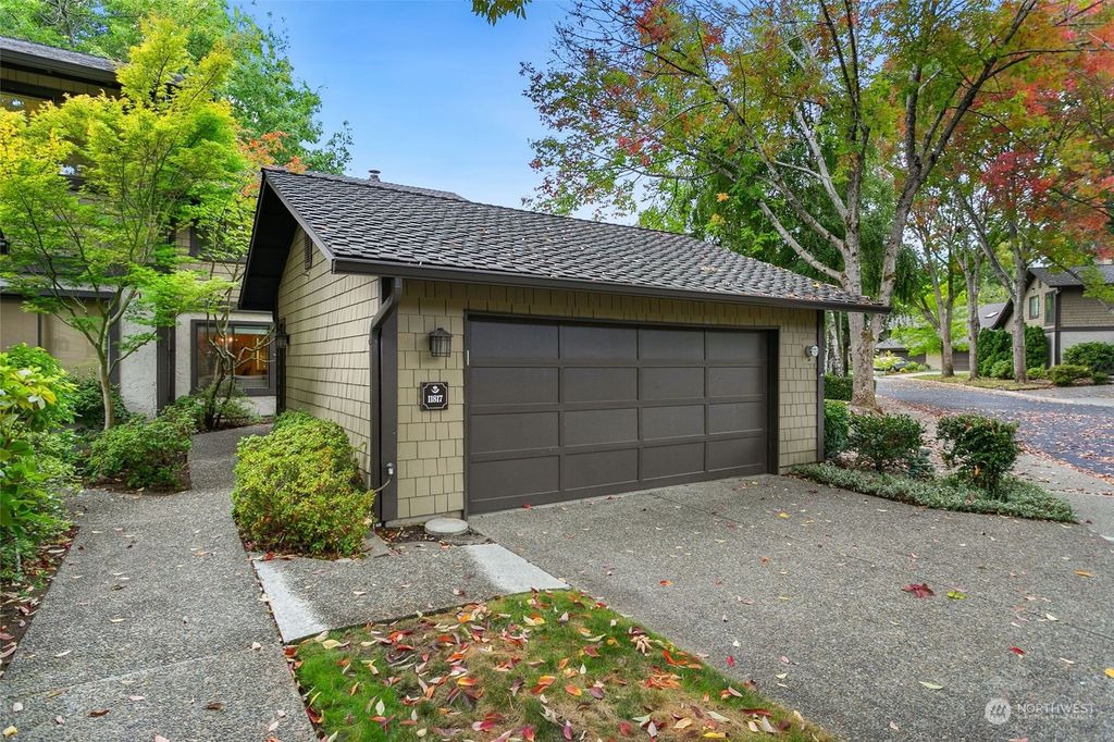 Photo of 11817 Stendall Place N, Seattle, WA 98133 (MLS # 2165135)