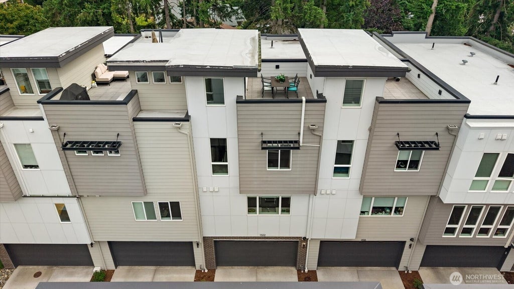Photo of 1022 124TH Court NE #E4, Bellevue, WA 98005 (MLS # 2579055)