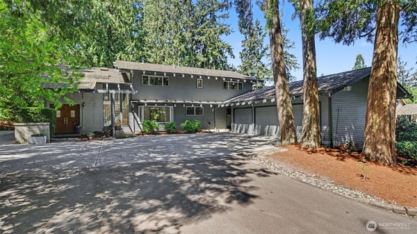 2311 185TH PL NE, REDMOND, WA 98052 - Image fcd482e0db8d0433aa1d930365771bac/1014703401