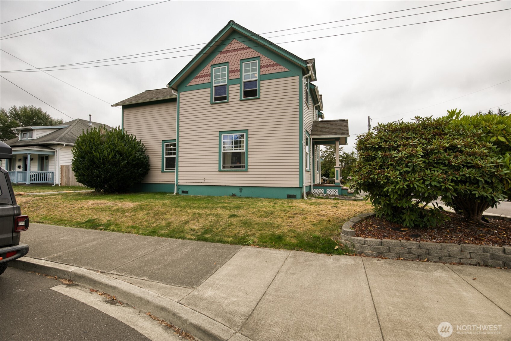 124 N Chehalis Street