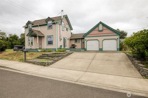 124 N Chehalis Street Montesano WA 98563