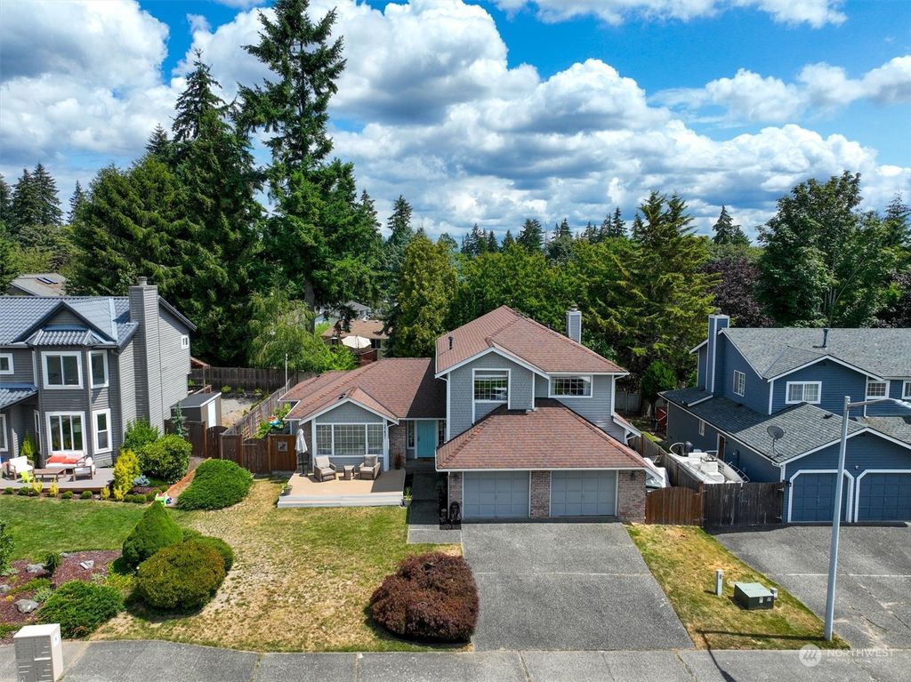 Photo of 23821 2nd Avenue W, Bothell, WA 98021 (MLS # 2268709)