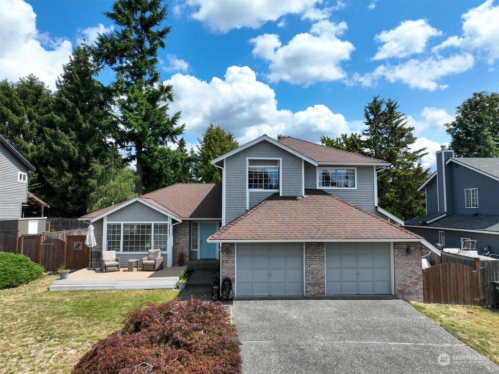 Photo of 23821 2nd Avenue W, Bothell, WA 98021 (MLS # 2268709)