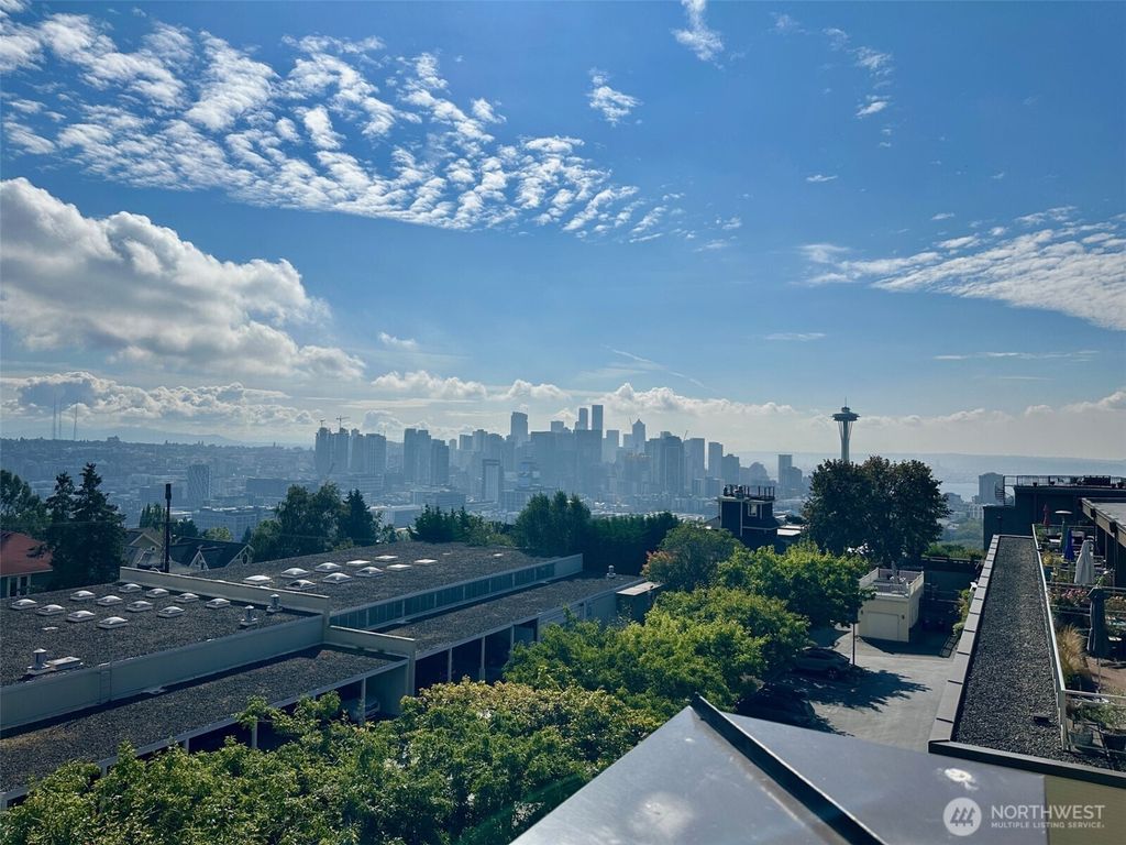 Photo of 201 Galer Street #436, Seattle, WA 98109 (MLS # 2506562)