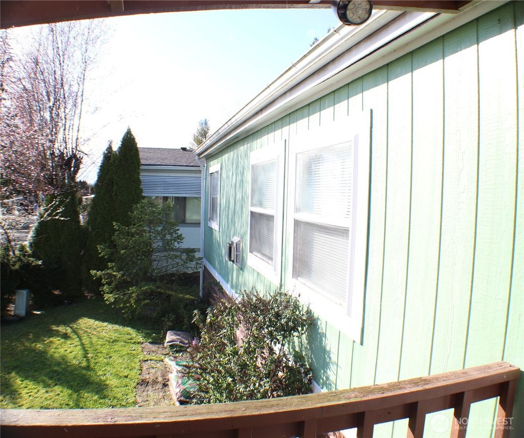 Photo of 1205 Marion St St #11, Centralia, WA 98531 (MLS # 2489697)