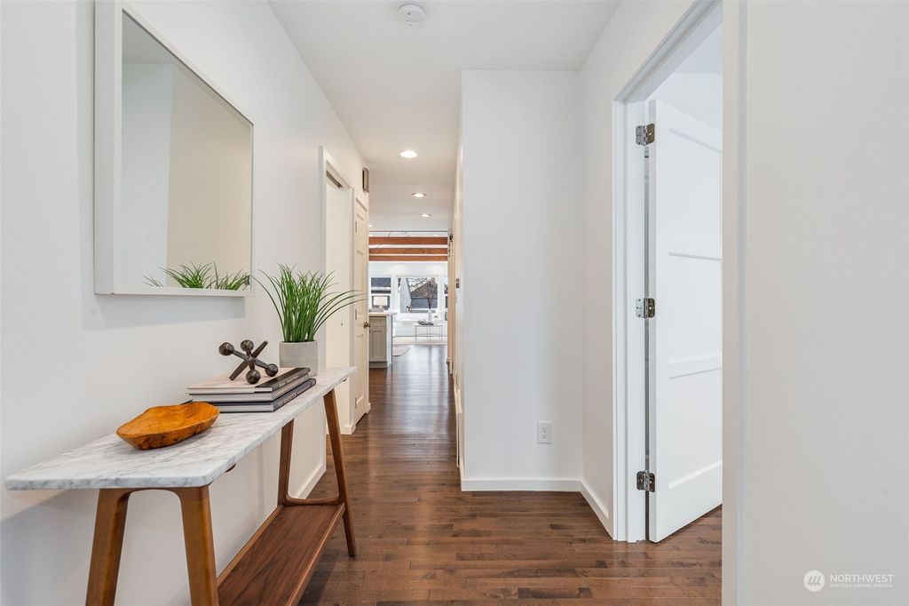 Photo of 3405 Lafayette Avenue S, Seattle, WA 98144 (MLS # 2036165)