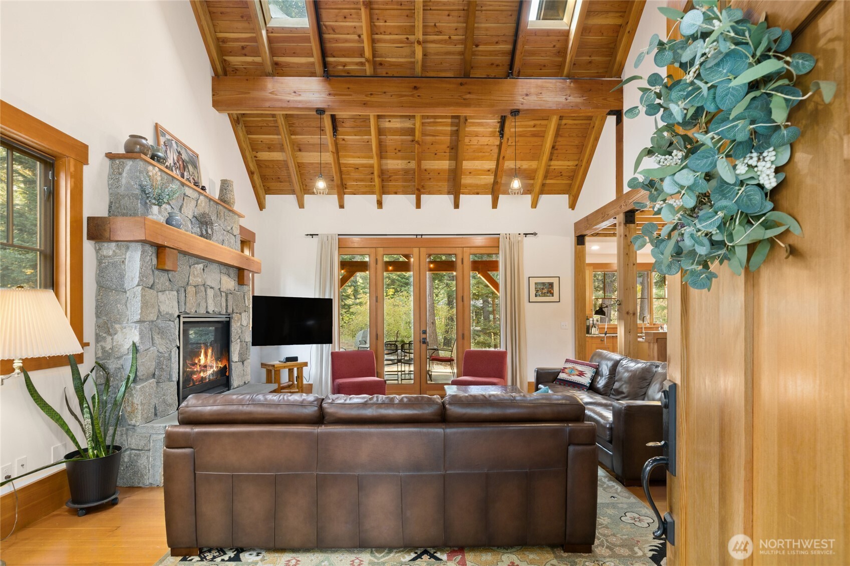 51 Columbine Court