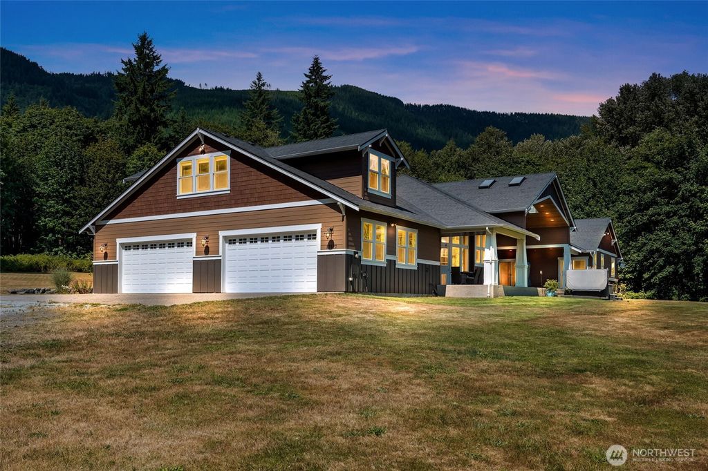 Photo of 17027 313th St NE St, Arlington, WA 98223 (MLS # 2401951)