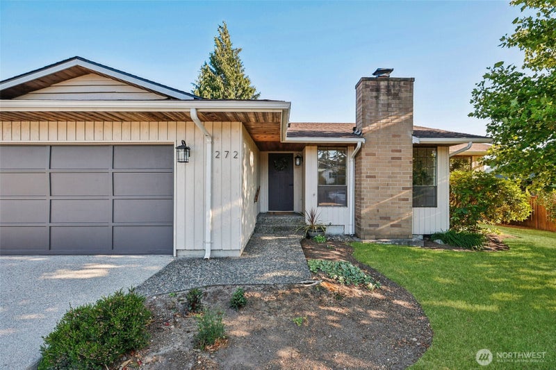 272 Prestwick Drive