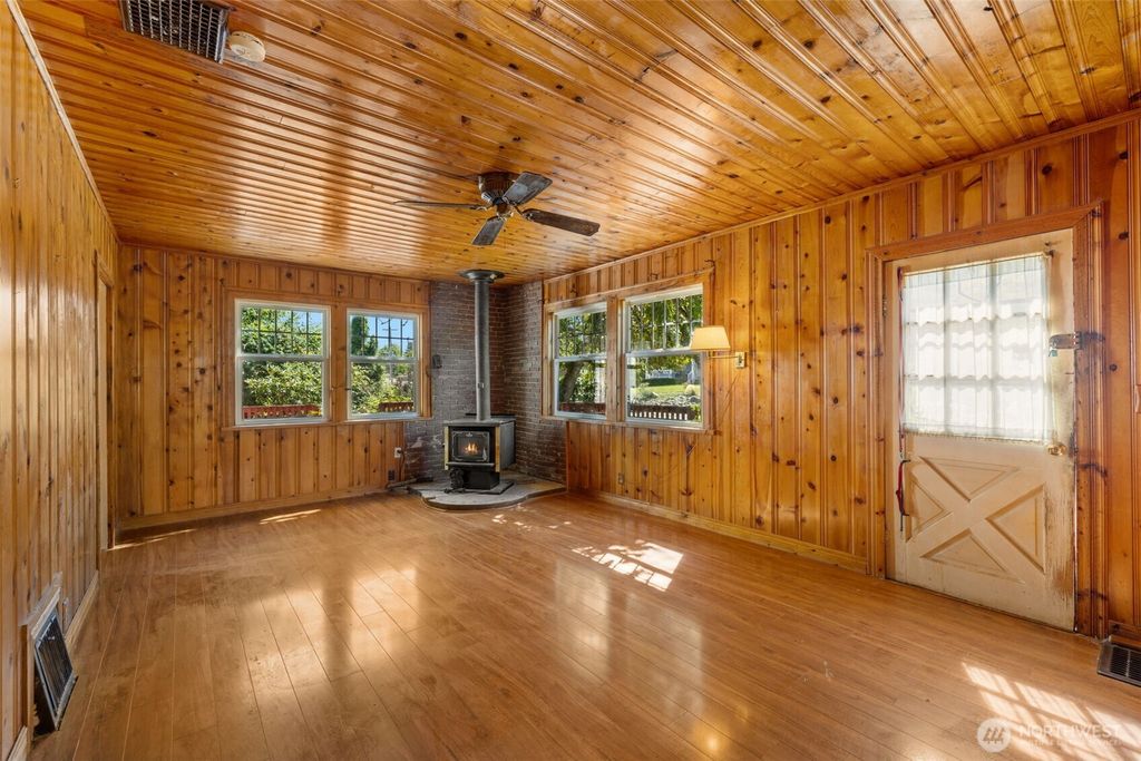 Photo of 8033 Skipley Road, Snohomish, WA 98290 (MLS # 2424489)