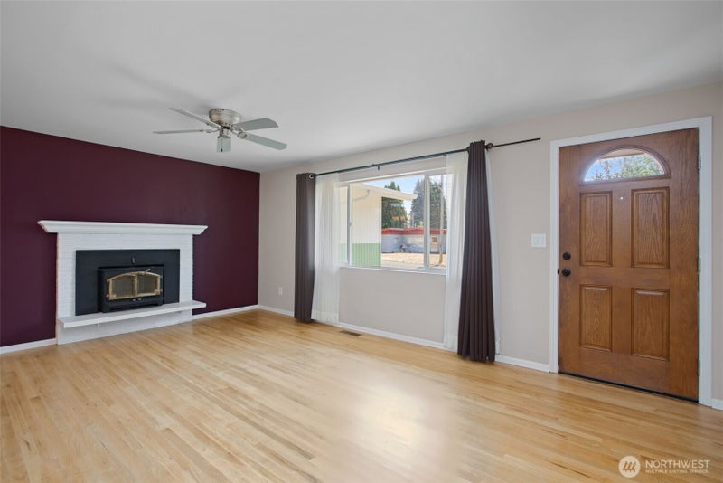 738 Wallin Street