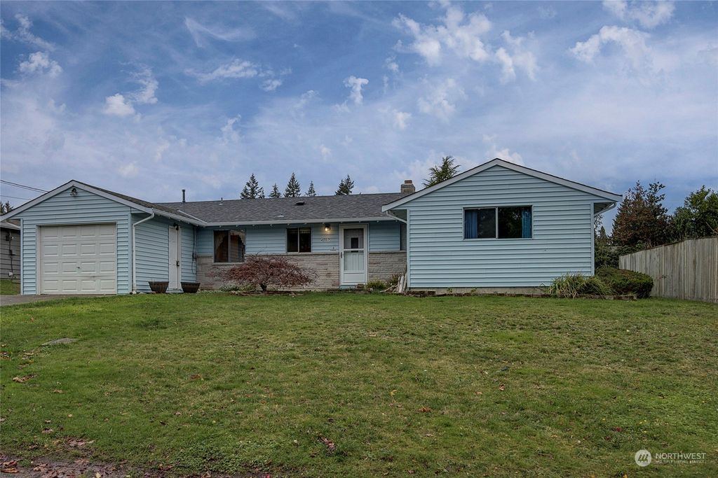 Photo of 4607 227th Street SW, Mountlake Terrace, WA 98043 (MLS # 2312287)