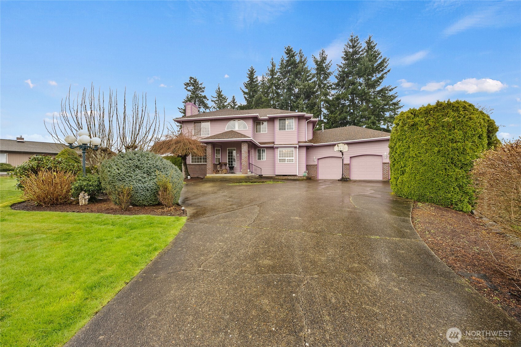 4802 51st Street Ct E