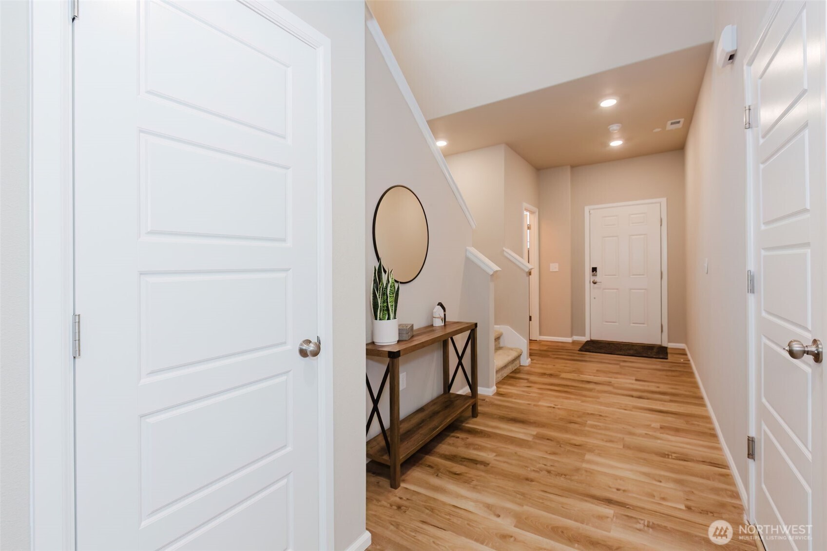 916 Baker Heights Loop