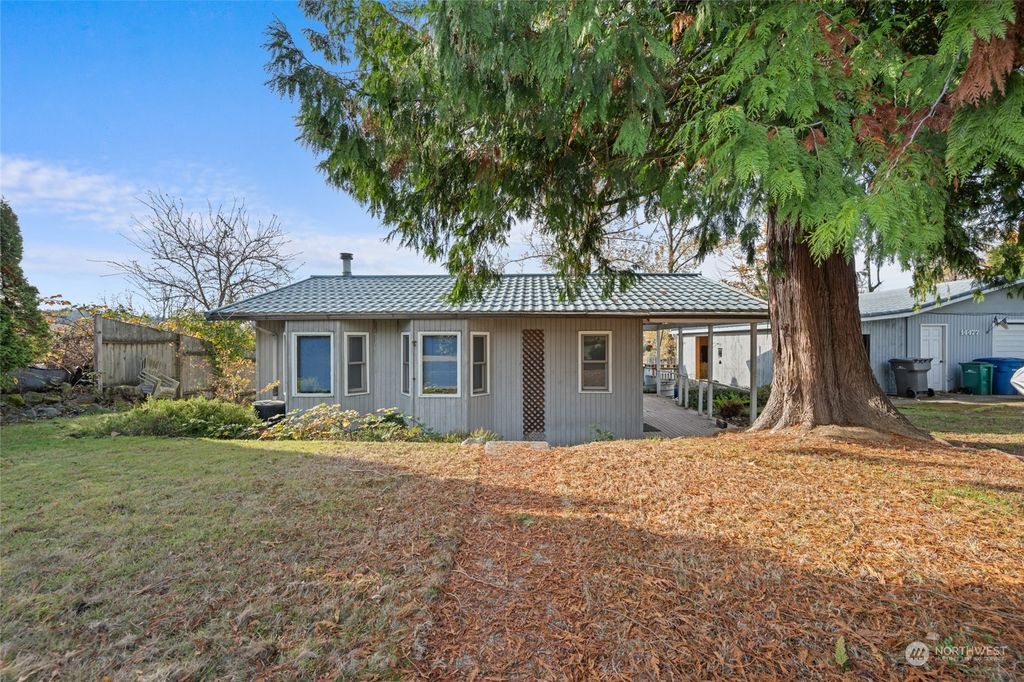 Photo of 14477 56th Avenue S, Tukwila, WA 98168 (MLS # 2309814)
