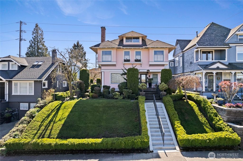 Photo of 720 N Sheridan Avenue, Tacoma, WA 98403 (MLS # 2501322)