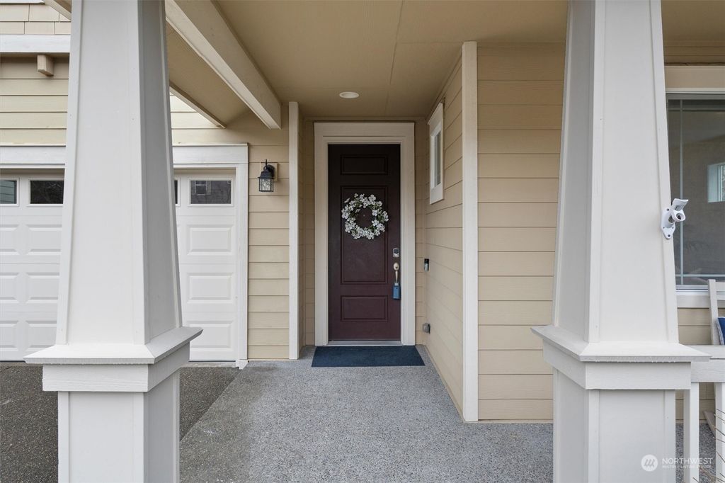 Photo of 35216 SE Brinkley Street, Snoqualmie, WA 98065 (MLS # 2038700)