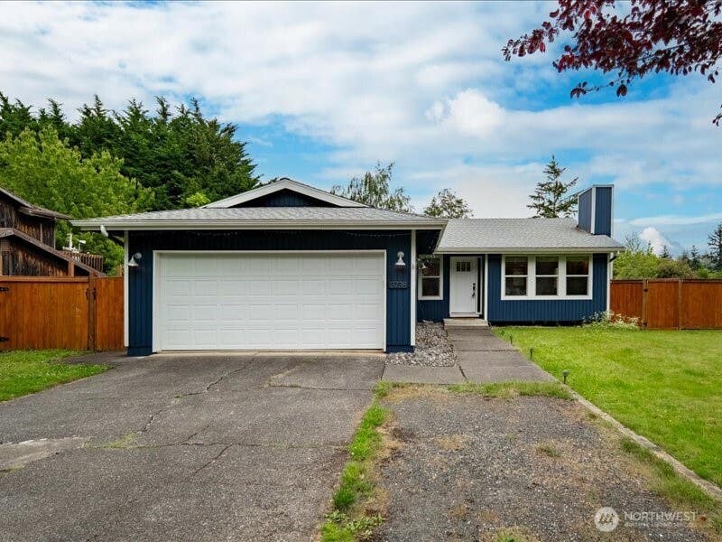 Photo of 3738 Magrath Road, Bellingham, WA 98226 (MLS # 2537141)