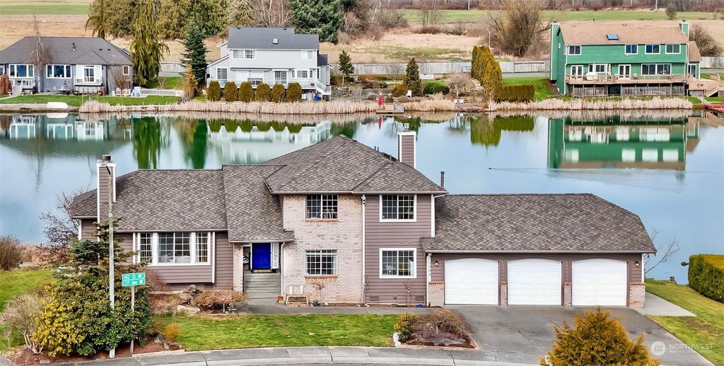 Photo of 2909 142nd Street NE, Marysville, WA 98271 (MLS # 2228998)