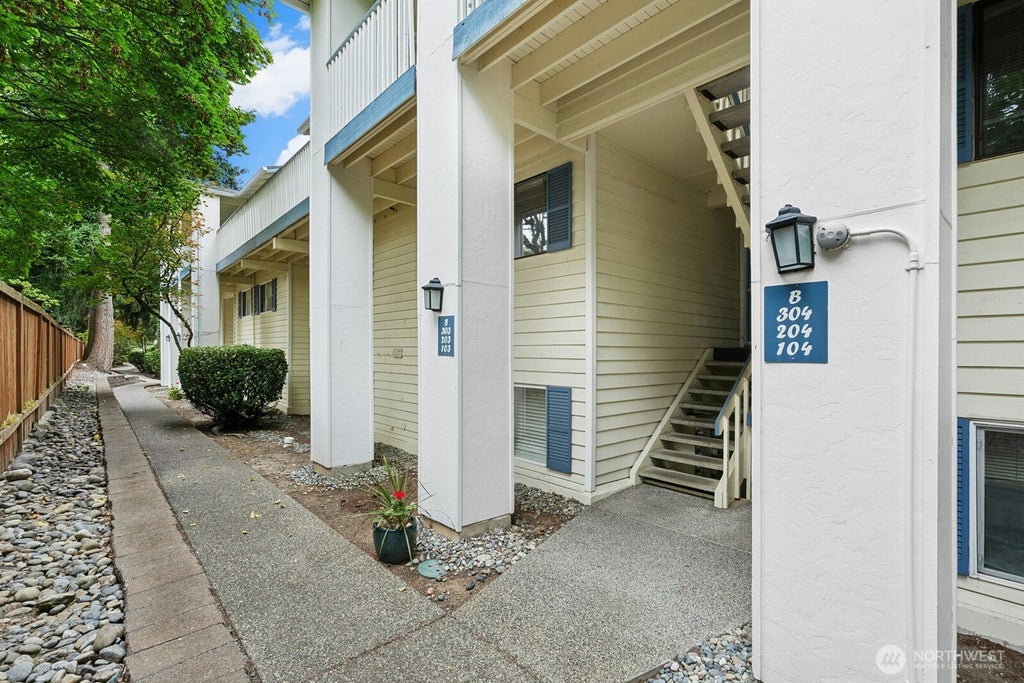Photo of 12906 8th Avenue W #B303, Everett, WA 98204 (MLS # 2576453)