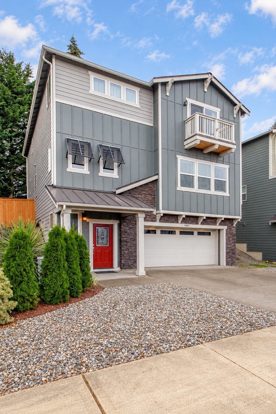 Photo of 19619 10th Place S, Des Moines, WA 98148 (MLS # 2594852)