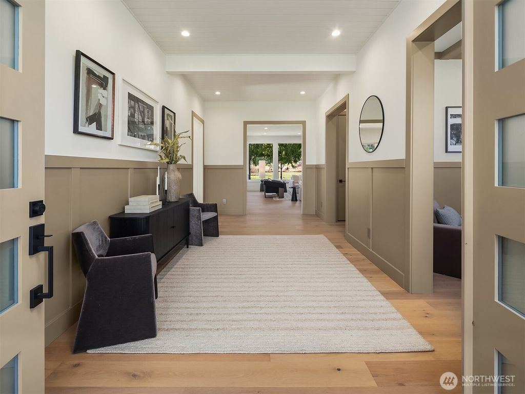 Photo of 19902 Broadway Avenue, Snohomish, WA 98296 (MLS # 2479249)