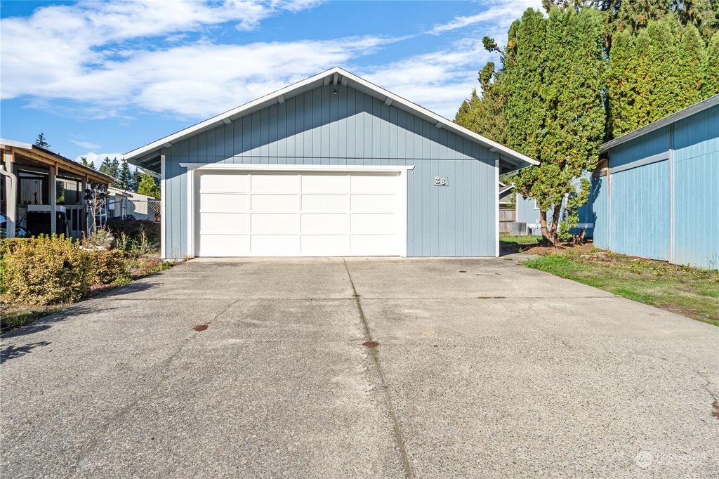 listing image 9361951548568199084