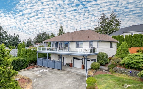 Photo of 1550 13th Court, Fox Island, WA 98333 (MLS # 2547449)