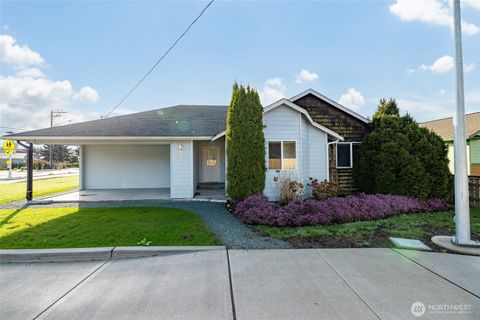 Photo of 827 John Liner Road, Sedro Woolley, WA 98284 (MLS # 2479154)