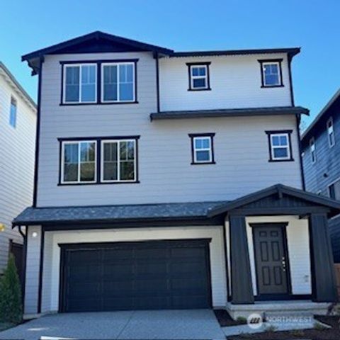 Photo of 1436 121ST Avenue SE #32, Lake Stevens, WA 98258 (MLS # 2372494)