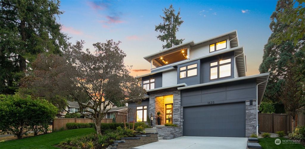 Photo of 1623 106th Avenue SE, Bellevue, WA 98004 (MLS # 2189476)