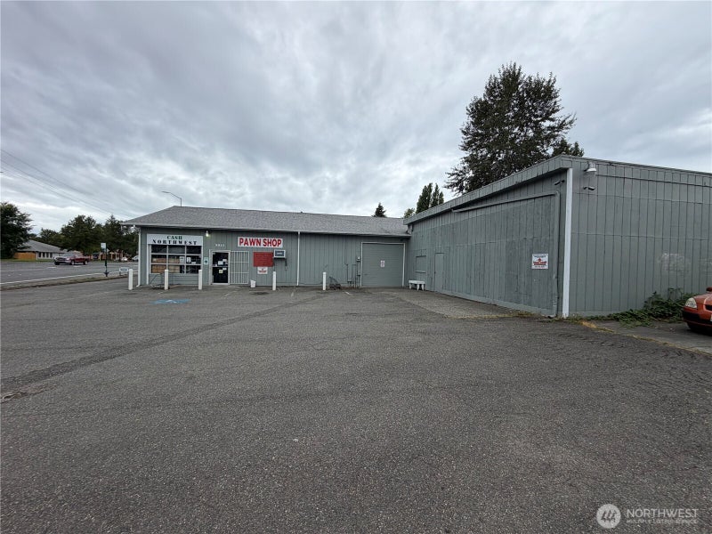 5910 Pacific Avenue SE