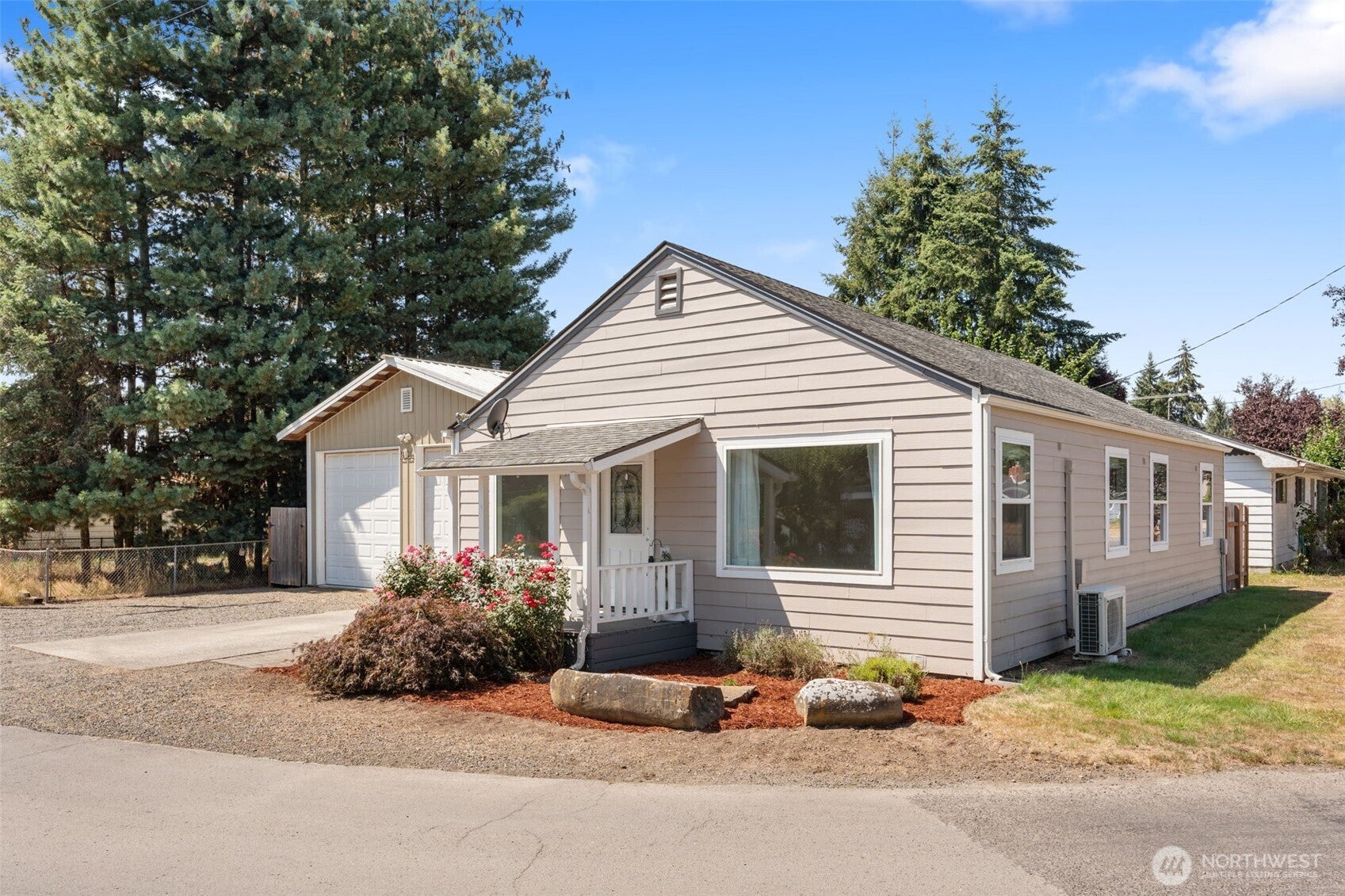 451 N 4th Street